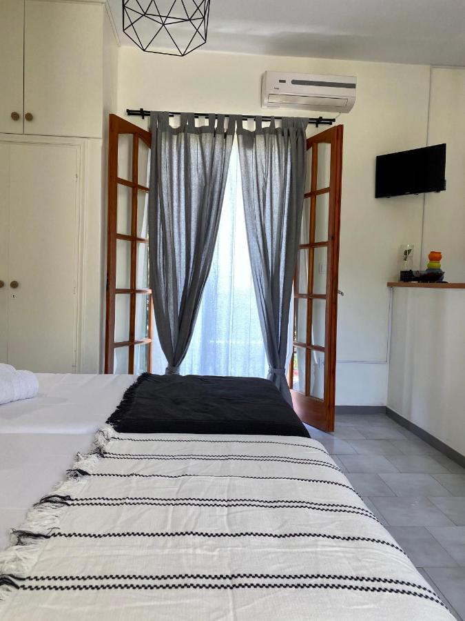 Lemon Tree Apartments B C Аргостолион Экстерьер фото